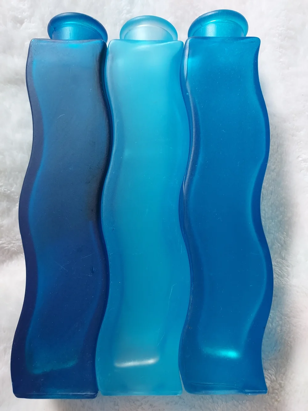 Vintage Y2K 1990's IKEA Skamt Curvy Ombre Blue Frost Glass Bud Vases Artsy Decor
